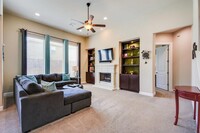 2747 Belicia Ln in Round Rock, TX - Foto de edificio - Building Photo