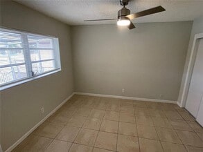 5420-5422 SW 25th Ave in Fort Lauderdale, FL - Building Photo - Building Photo