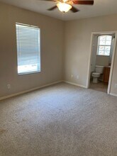 7846 Bristol Park Dr in Apollo Beach, FL - Building Photo - Building Photo