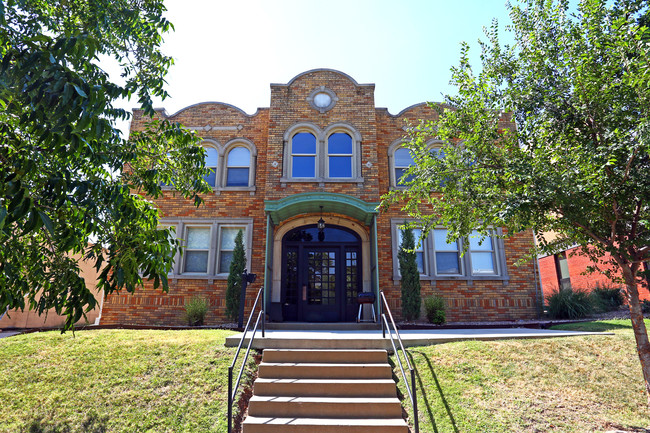 1210 NW 18th in Oklahoma City, OK - Foto de edificio - Building Photo