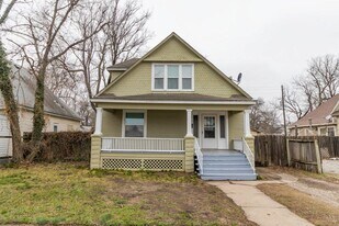 1219 S Main St in Wichita, KS - Building Photo