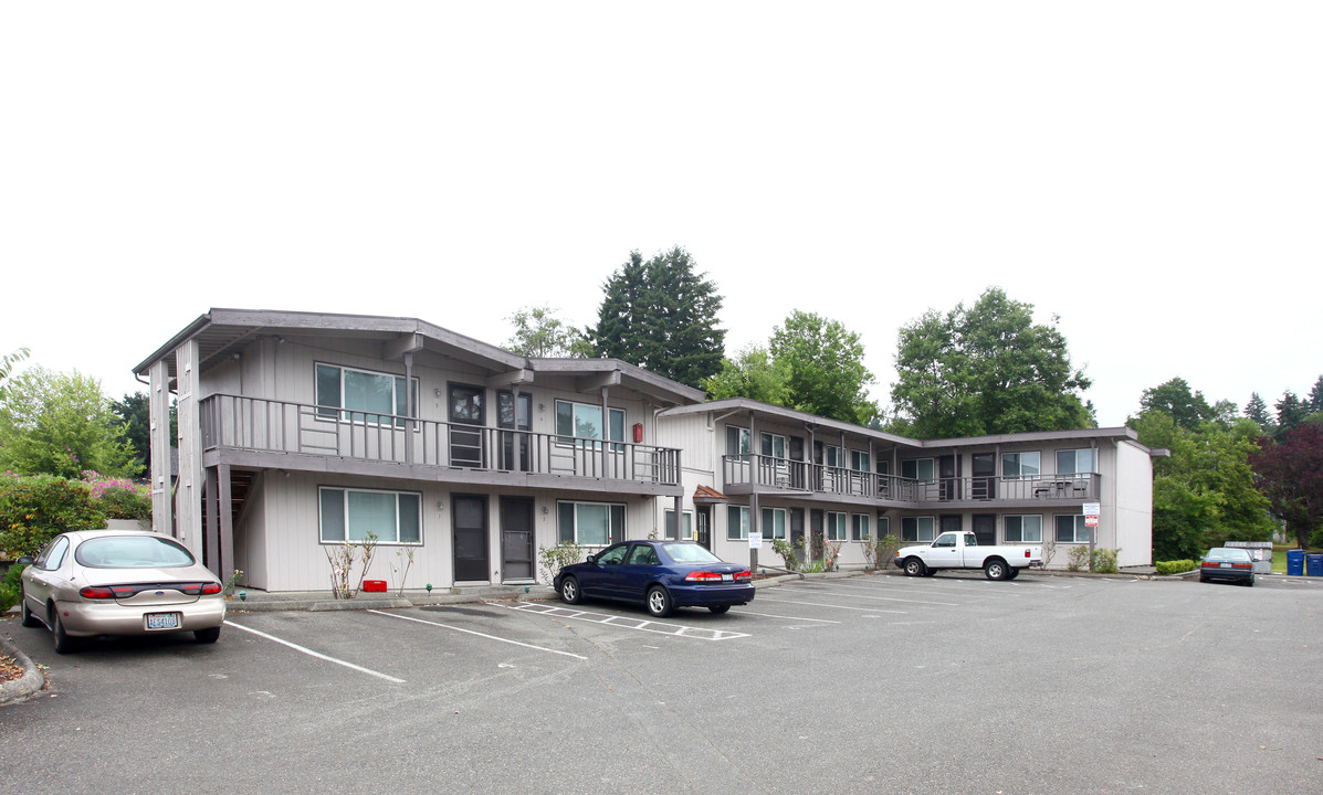 Holiday Shores in Olympia, WA - Building Photo