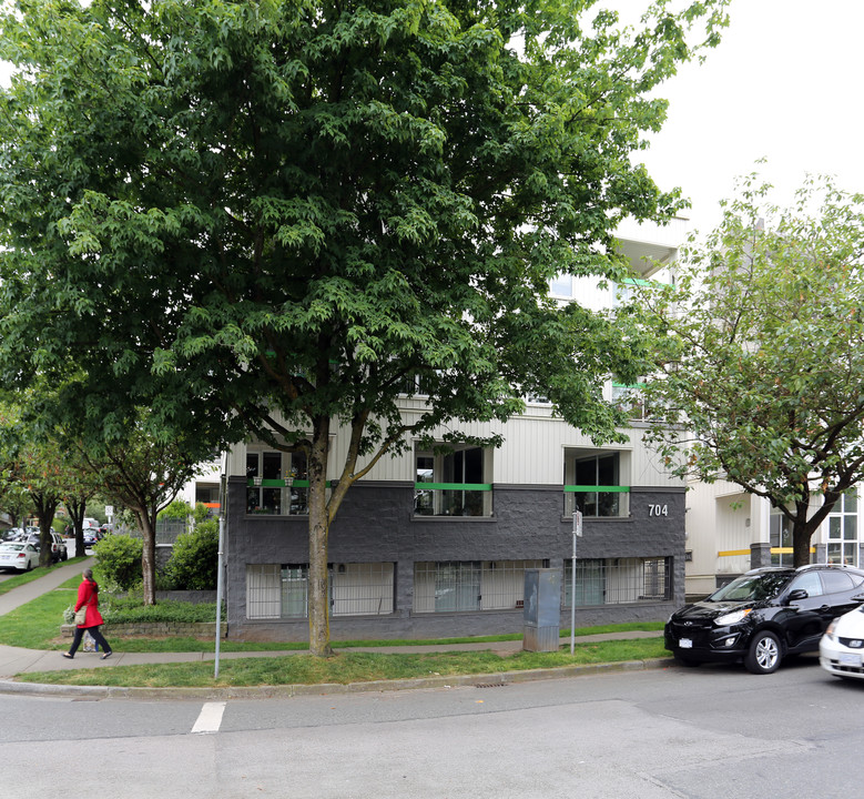 Heather Park in Vancouver, BC - Building Photo