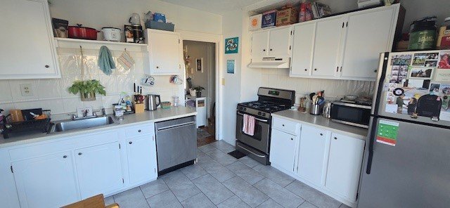 property at 27 Peaceable St