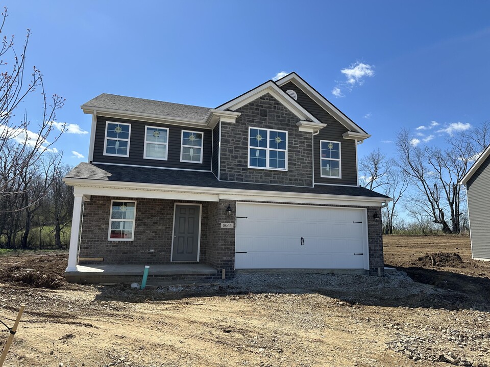 8065 Driftwood Lp in Richmond, KY - Building Photo