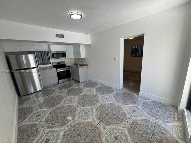 169 NE 50th St in Miami, FL - Building Photo - Building Photo