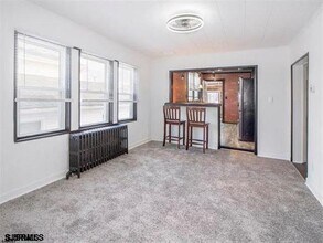 129 N Oxford Ave in Ventnor City, NJ - Building Photo - Building Photo