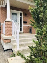 99 Atherton Ave in Ajax, ON - Building Photo - Building Photo