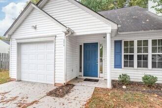 5214 Grass Run Ct in Charlotte, NC - Building Photo - Building Photo
