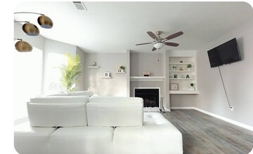 33B Battery Walk Ct in Columbia, SC - Building Photo - Building Photo