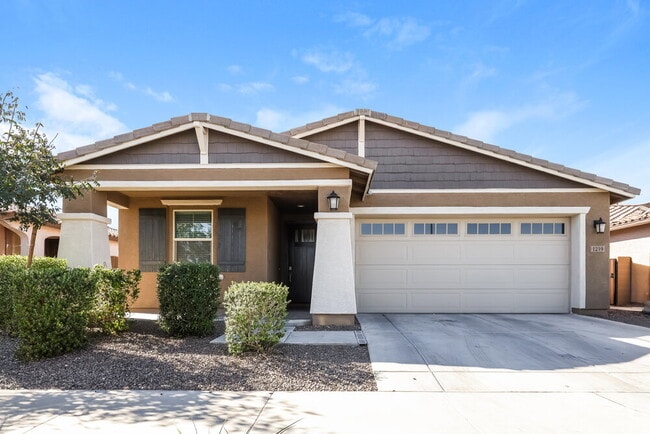 property at 1219 E Glass Ln