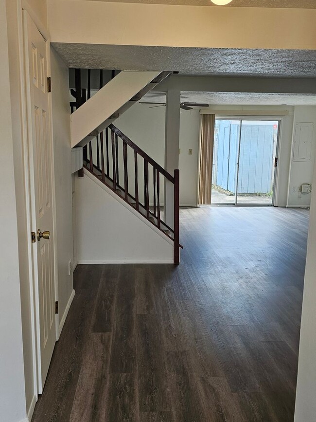 1337 Vanasse Ct in Hampton, VA - Building Photo - Building Photo