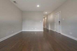 4934 N Albany Ave in Chicago, IL - Building Photo - Building Photo
