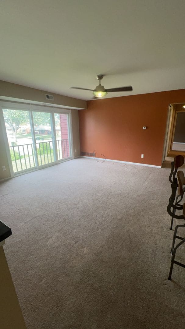 306 Sunset Ln in St. Clair Shores, MI - Building Photo - Building Photo