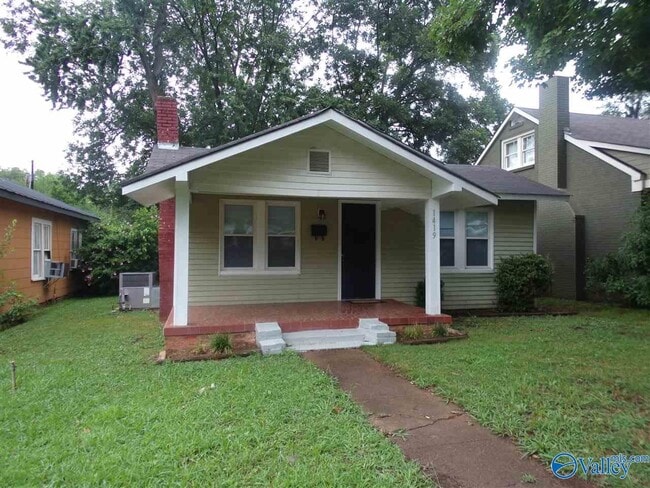 property at 1419 Pratt Ave NE
