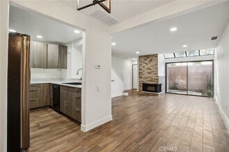 25761 Le Parc, Unit 89 in Lake Forest, CA - Building Photo - Building Photo