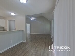 8550 Alicia Brittany Ln in Charlotte, NC - Building Photo - Building Photo
