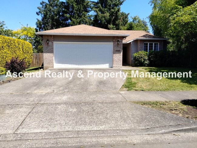 property at 2450 SE 72nd Ave