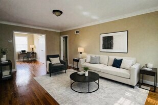 4868 Southern Ave in Memphis, TN - Building Photo