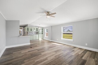 108 Patti Cove S in Bastrop, TX - Building Photo - Building Photo