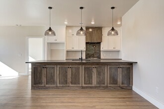 9316 NW 146th St in Yukon, OK - Building Photo - Building Photo