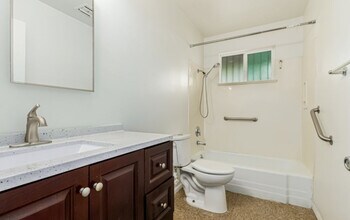 1321 W Sahuaro Dr in Phoenix, AZ - Building Photo - Building Photo