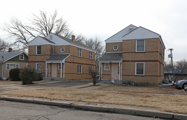 1423-1427 SW Byron St in Topeka, KS - Building Photo - Building Photo