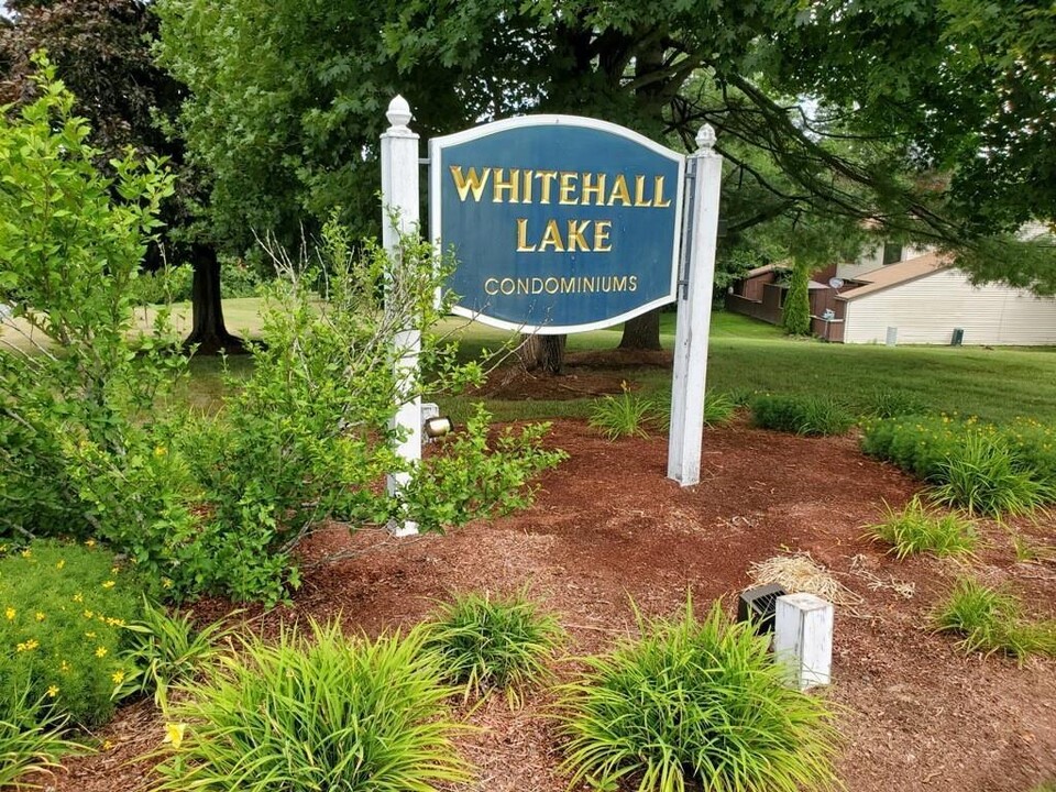 21 Mason Ct, Unit 21 in Amesbury, MA - Building Photo