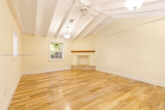4235 Lennox Dr in Miami, FL - Building Photo - Building Photo