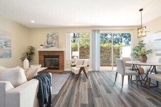 13667 Tiverton Rd in San Diego, CA - Building Photo - Building Photo