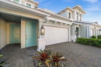 2318 Sawyers Hill Rd in Naples, FL - Building Photo - Building Photo