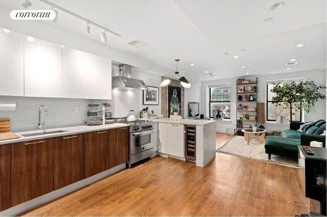 159 W 126th St in New York, NY - Building Photo - Building Photo