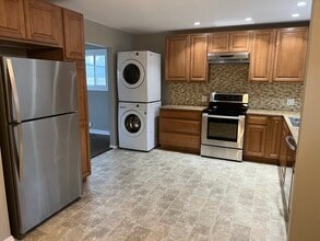 440 Ida Ln in Elmhurst, IL - Building Photo - Building Photo