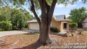 9731 Fortune Ridge Dr in Converse, TX - Building Photo - Building Photo