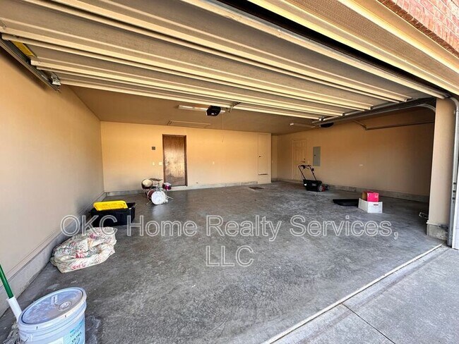 13204 SW 2nd Terrace in Yukon, OK - Building Photo - Building Photo