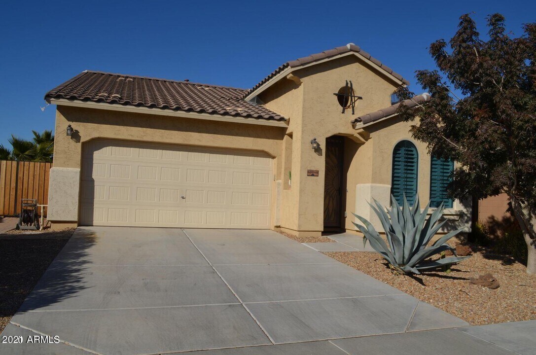 40846 W Rio Grande Dr in Maricopa, AZ - Building Photo
