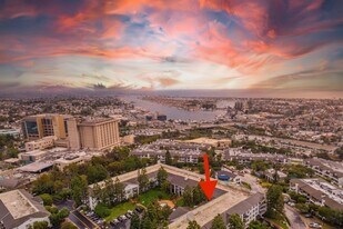 102 Scholz Plaza in Newport Beach, CA - Building Photo