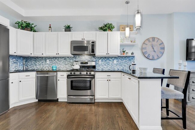 1107 Washington St in Hoboken, NJ - Building Photo - Building Photo