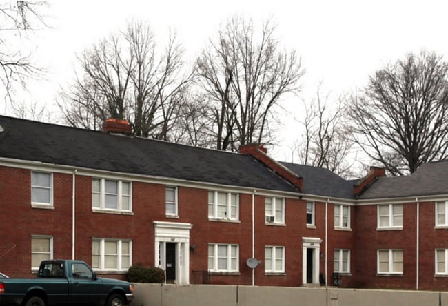 property at 613 S 44th St