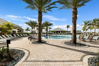 11751 Venetian Lagoon Dr in Ft. Myers, FL - Building Photo - Building Photo