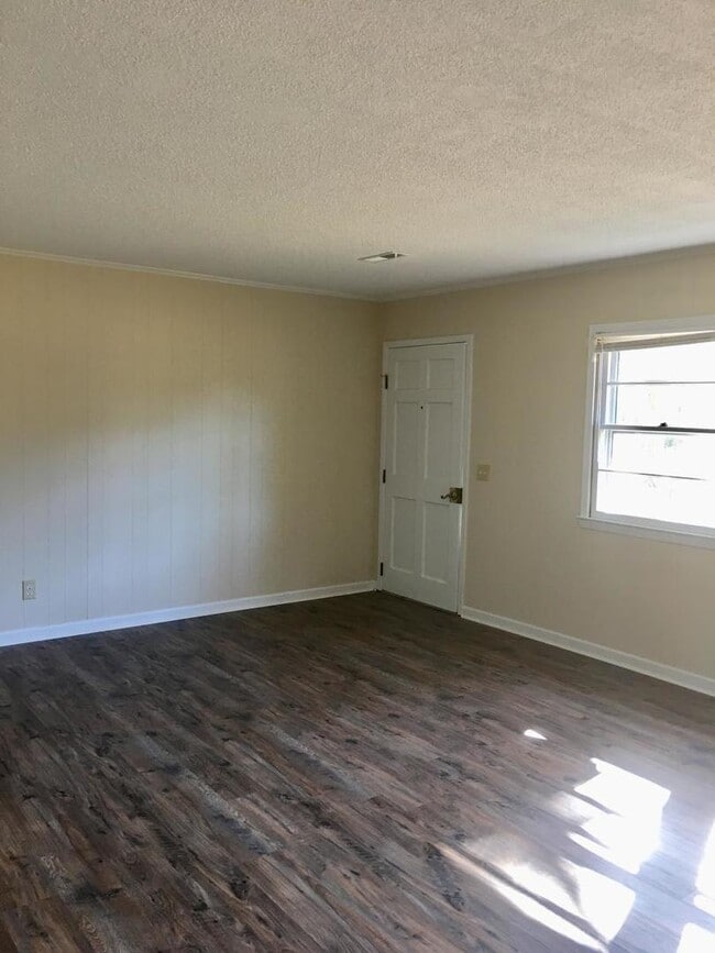 2026 N Kerr Ave in Wilmington, NC - Building Photo - Building Photo