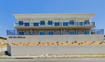 Kyra Apartments in San Diego, CA - Building Photo