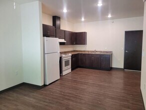 749 Streeter Dr in North Sioux City, SD - Building Photo - Building Photo