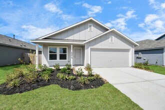 25415 Birch St in Cleveland, TX - Foto de edificio - Building Photo