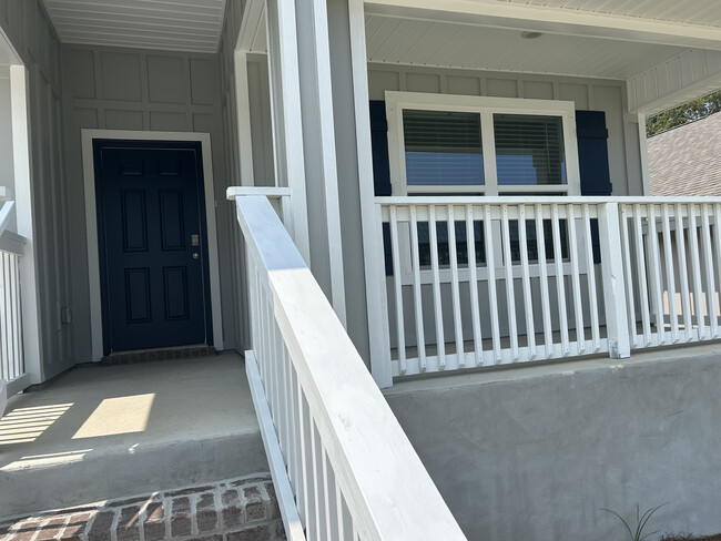8669 Pathstone Blvd in Pensacola, FL - Building Photo - Building Photo
