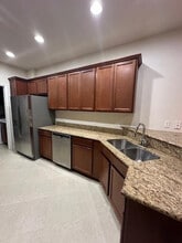 1143 Community Dr in Jupiter, FL - Building Photo - Building Photo