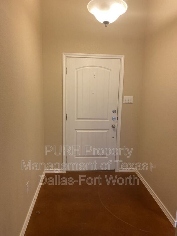 7320 Mistletoe Trail in Granbury, TX - Building Photo - Building Photo