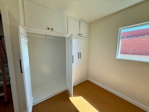11605 W Washington Blvd, Unit D in Los Angeles, CA - Building Photo - Building Photo