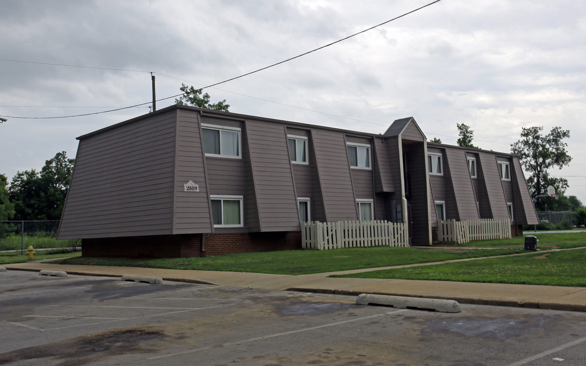 Edenwood Apartments in Tulsa, OK - Building Photo