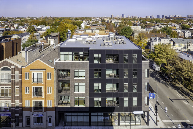 SOBE in Chicago, IL - Foto de edificio - Building Photo